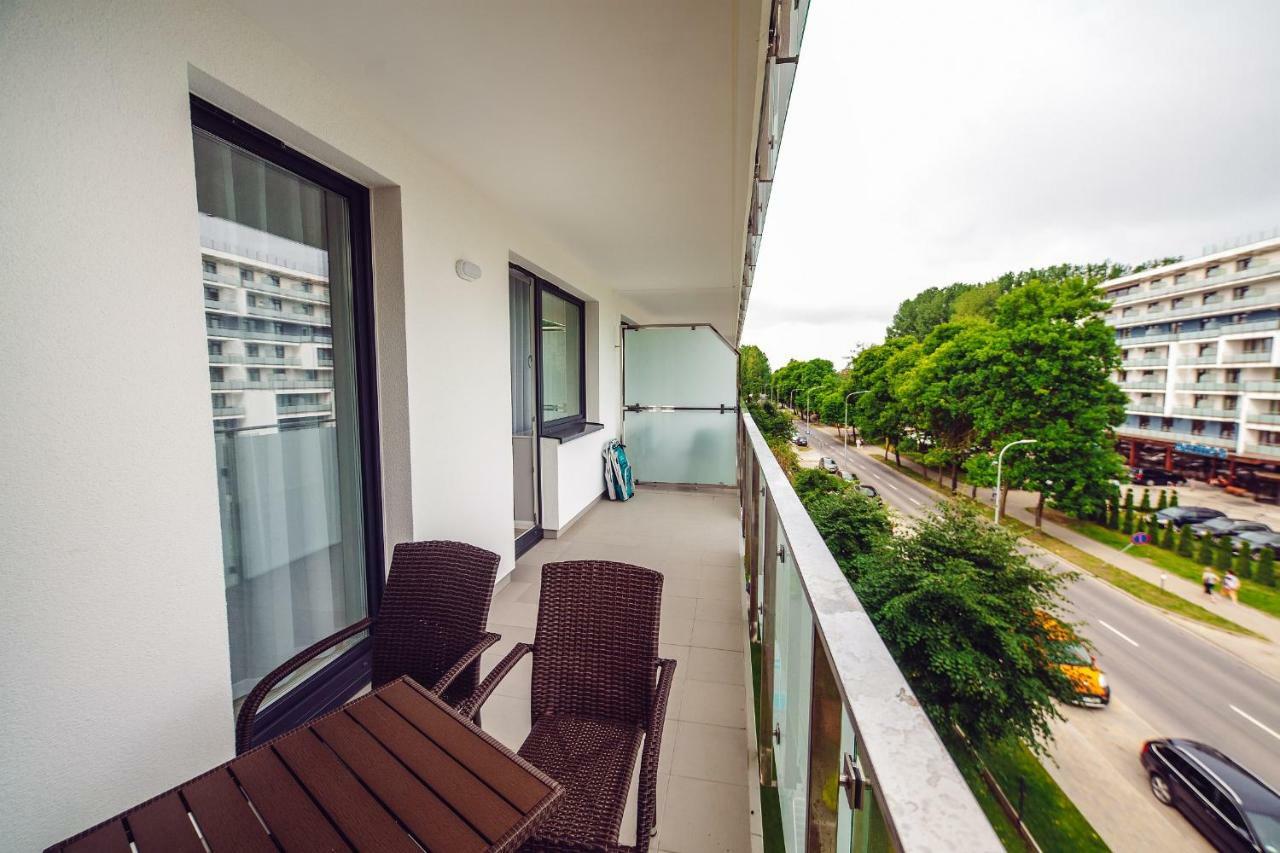 Apartamenty Blizej Morza 코워브제크 외부 사진