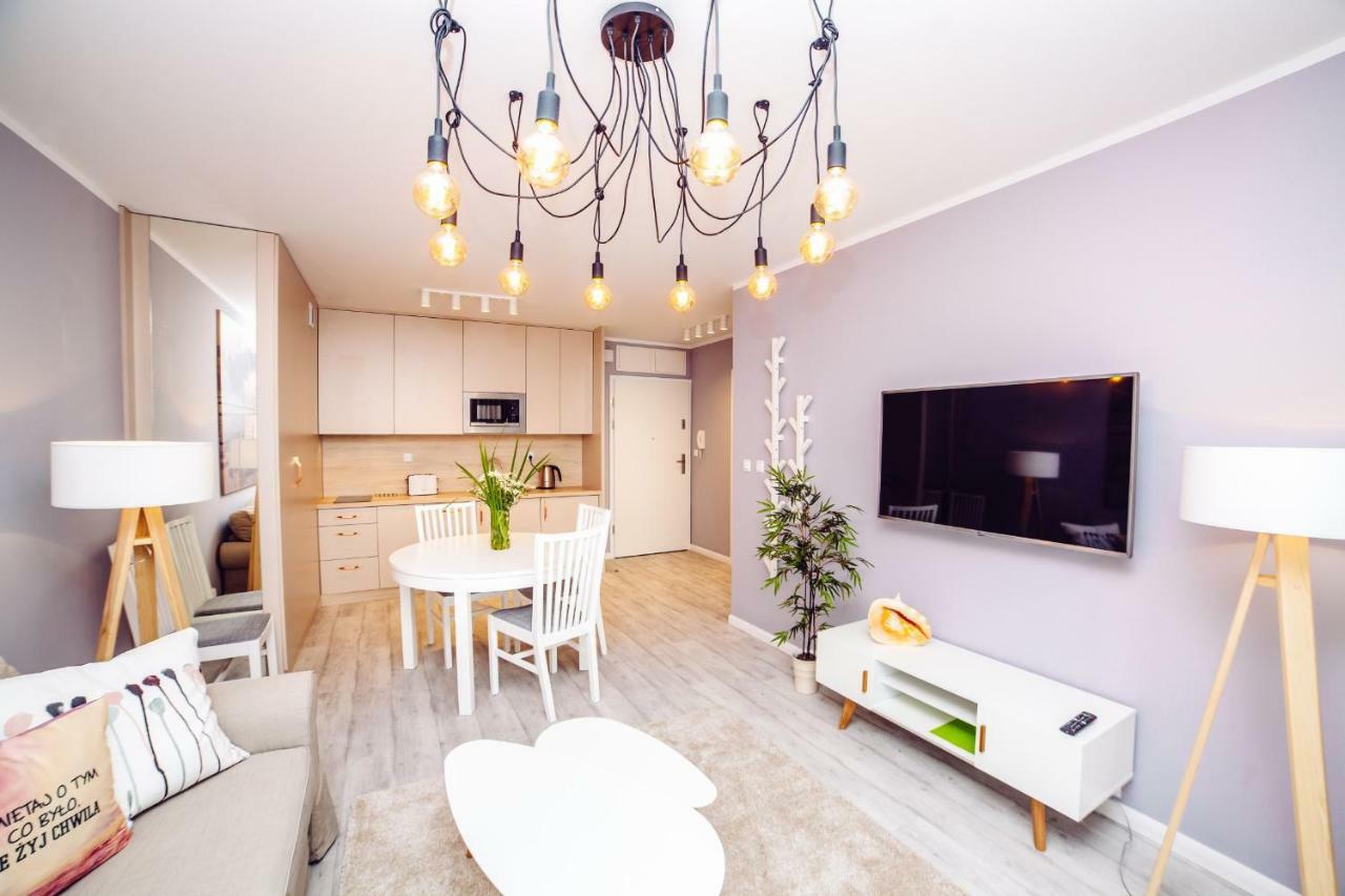 Apartamenty Blizej Morza 코워브제크 외부 사진